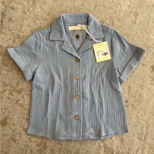 Lilou size 4 Light Blue Button-Up Shirt
